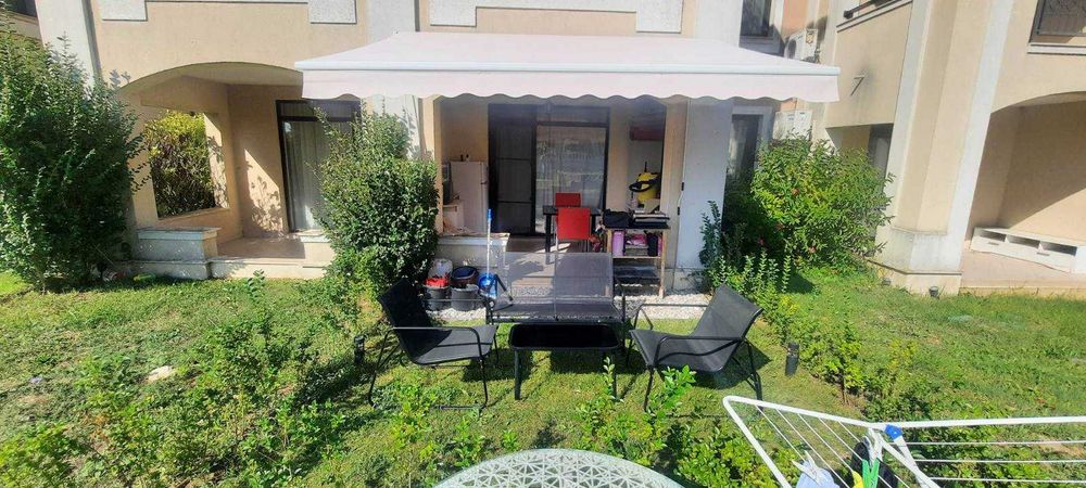 Партерно студио ОТ СОБСТВЕНИК с двор в к-с Грийн Лайф, Каваци, Смокиня