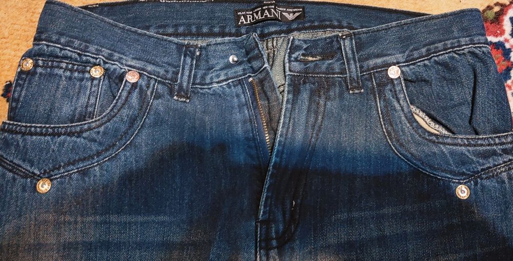 Blugi Armani Jeans