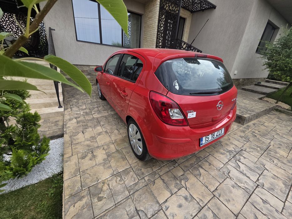 Opel corsa 2007 Cutie automata...1.2 benzina 80cp..121.000 km reali