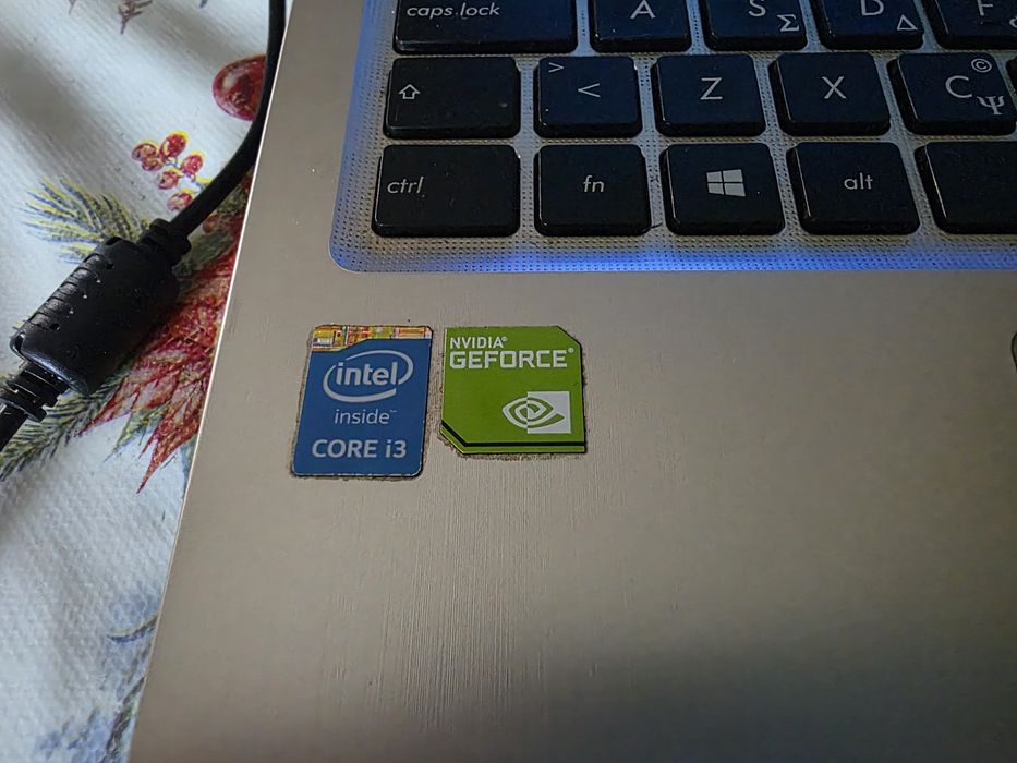 Лаптоп Asus X540L, i3-4005U, GeForce 920MX 2GB, 4GB Ram