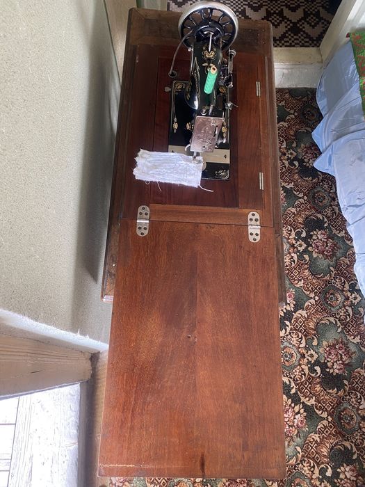 Masina de cusut Gritzner