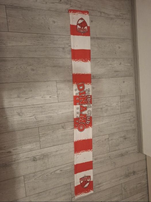 Fular dinamo bucuresti