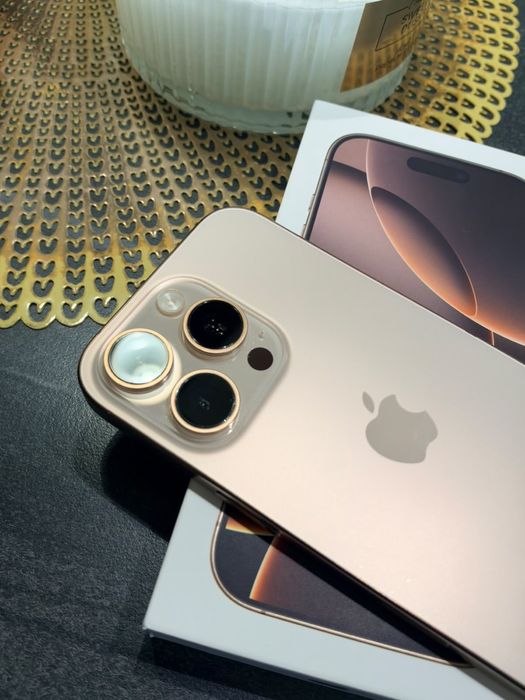 iPhone 16 Pro impecabil, stare premium. Baterie 91%, garanție iunie 2027. Cutie inclusă.