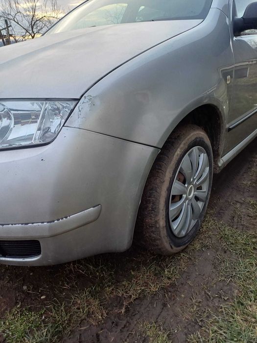 Vând Skoda Fabia