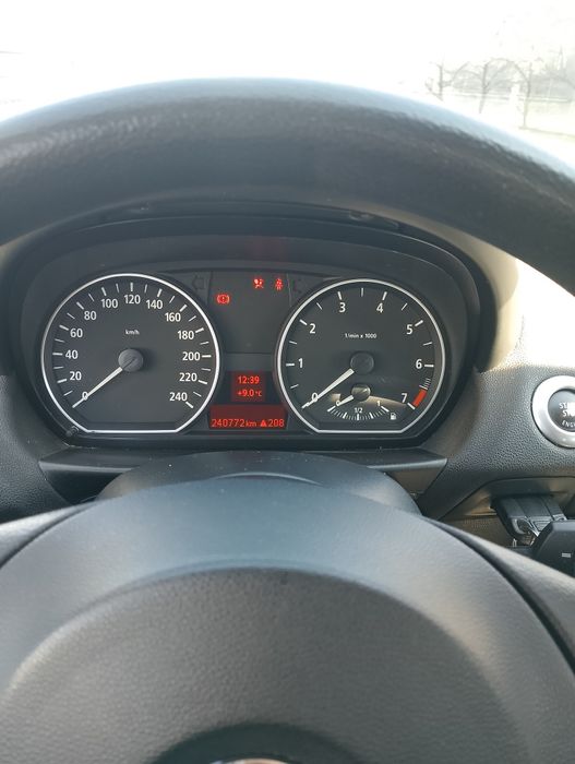 Vând BMW seria 1  E87 anul 2005