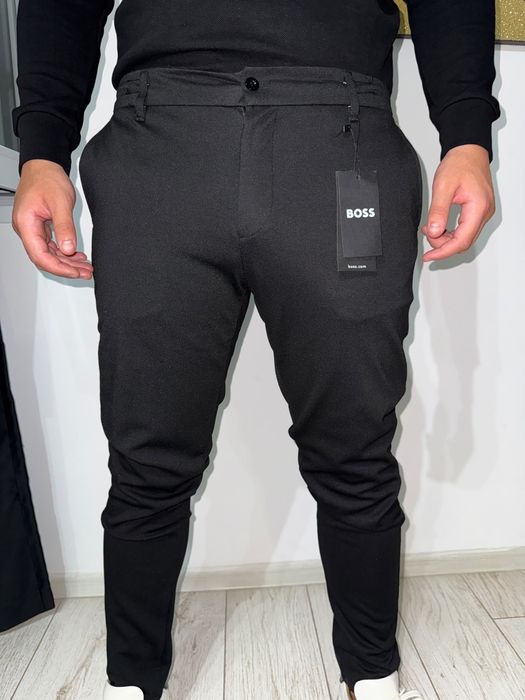 Pantaloni barbati Boss