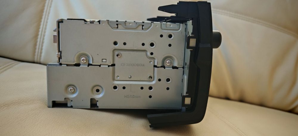 CD player cu magazie de cd-uri pentru Rav 4