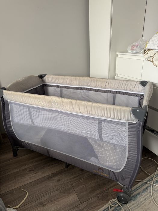 Продам детский манеж