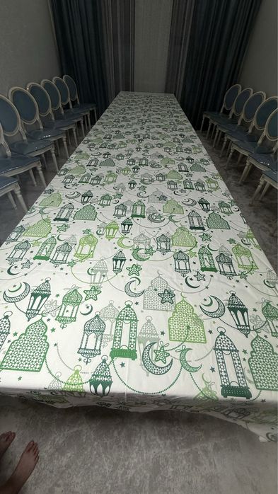 Продам скатерть, раннер, салфетки