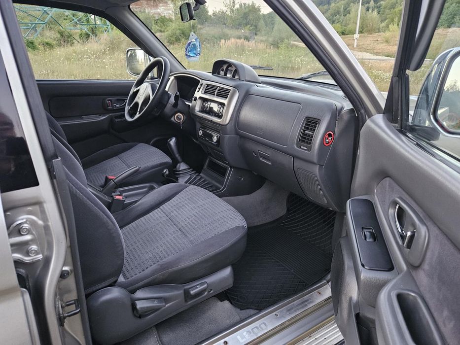 Vand Mitsubishi L200 cu anul de fabricatie 2005