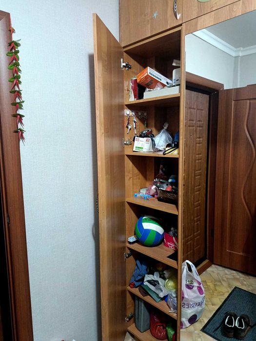 Продам шкаф в идеальном состоянии
