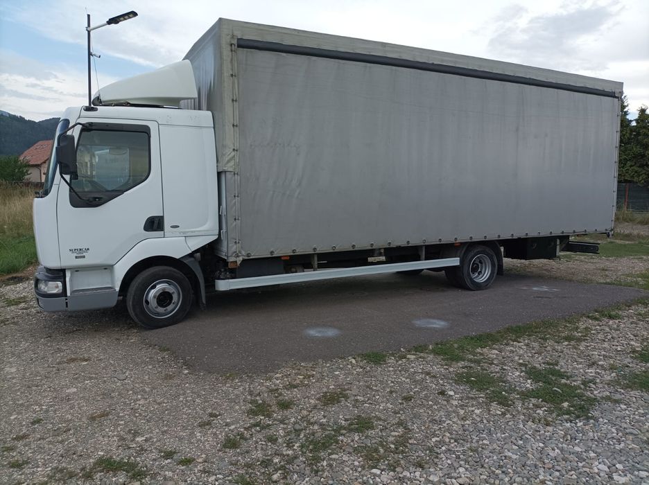 Vând Renault Midlum