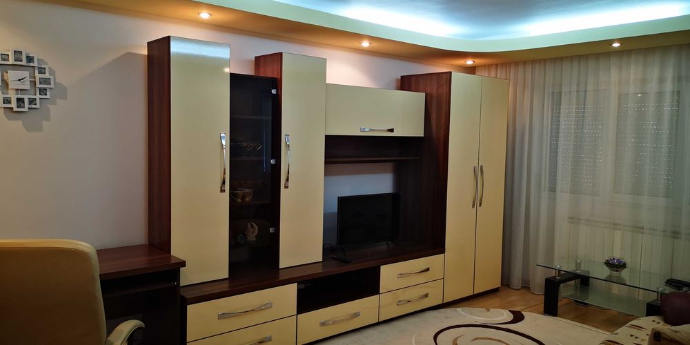 Proprietar inchiriez apartament 2 camere