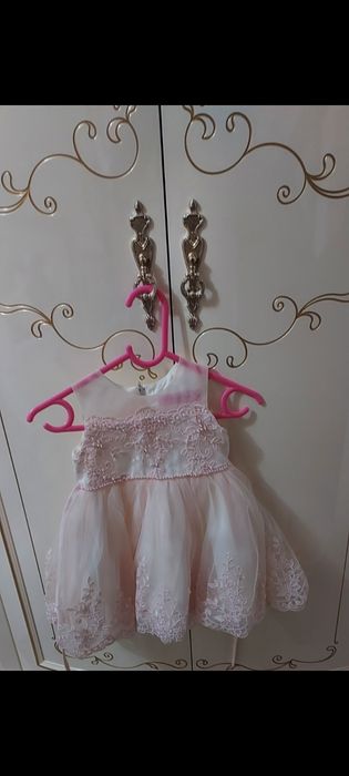 8 rochite 0-12 luni 600