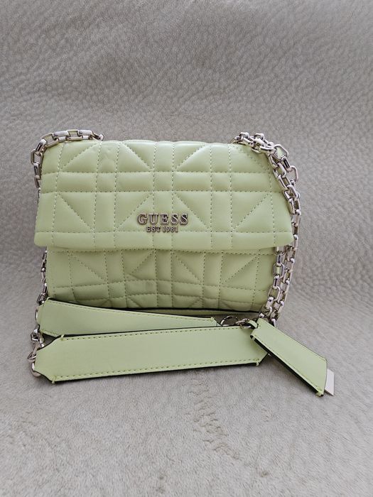 Guess  нова чанта
