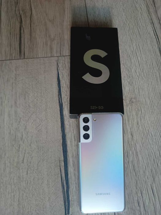 Samsung galaxy S21 plus