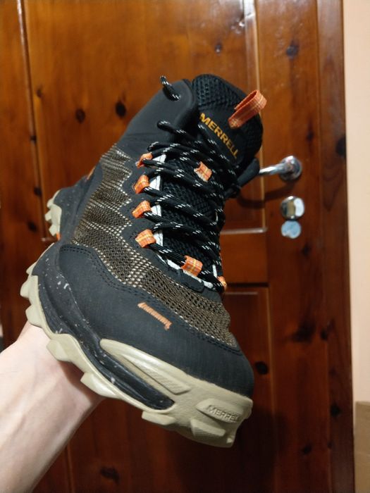 Merrell gore-tex. 43нм. 27,3см.