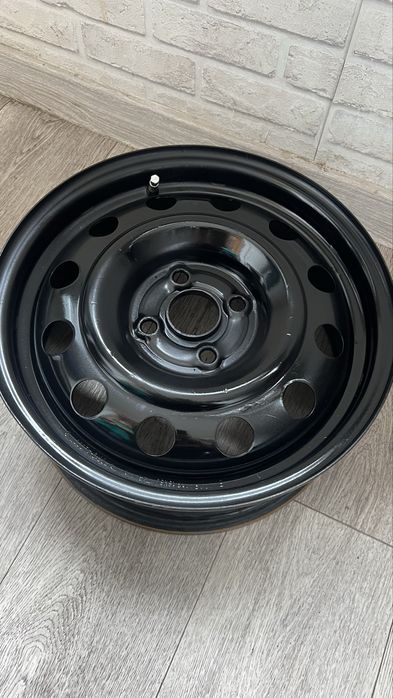 Диски на Kio Rio