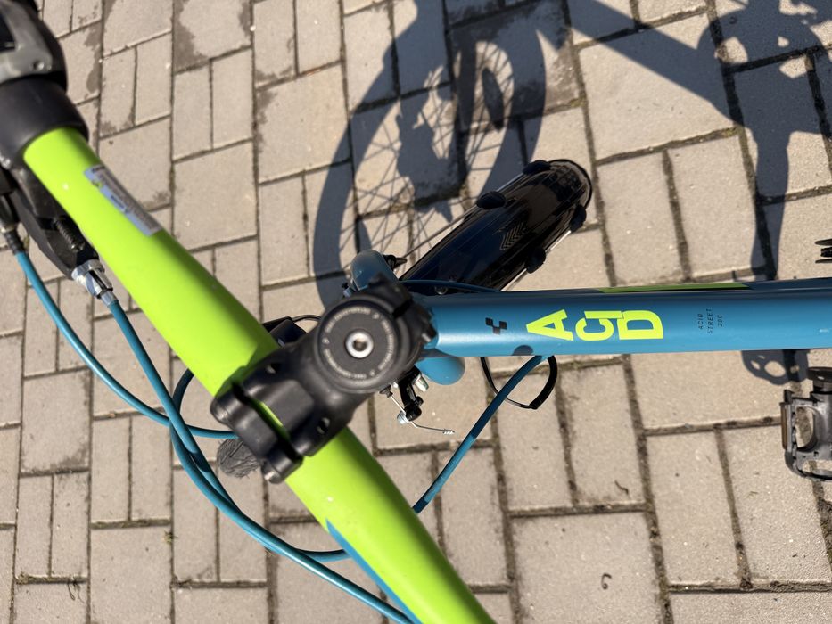 Vând bicicletă copii Cube ACID de 20".