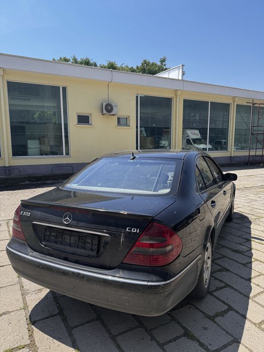 Нa части Mercedes benz W211 224 v6