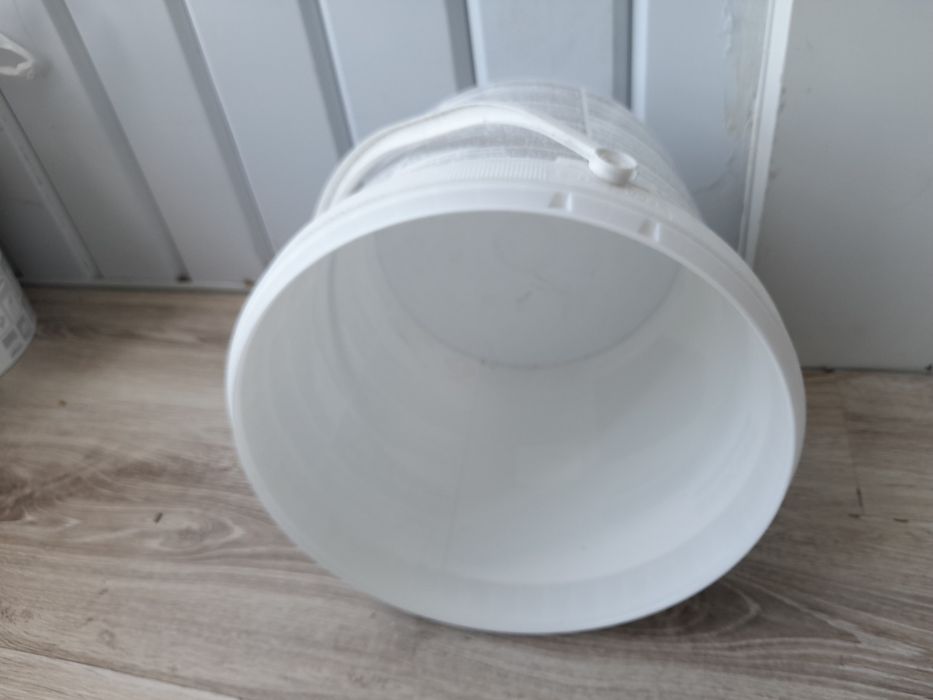 Ведра на 10кг - по 250тг.