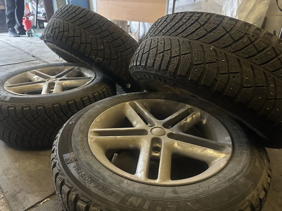 Michelin x-ice north4