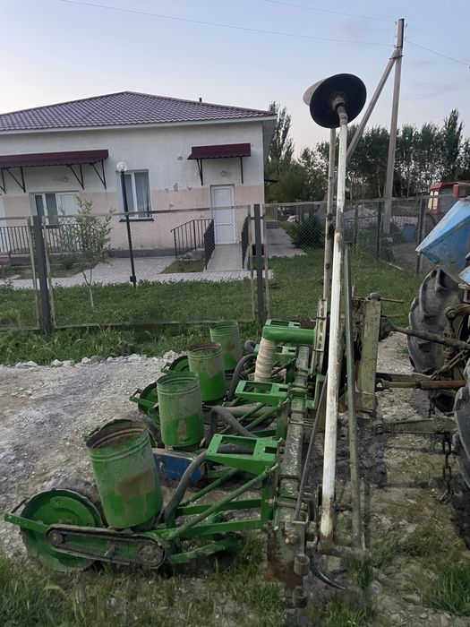 Сеялка кукурузная