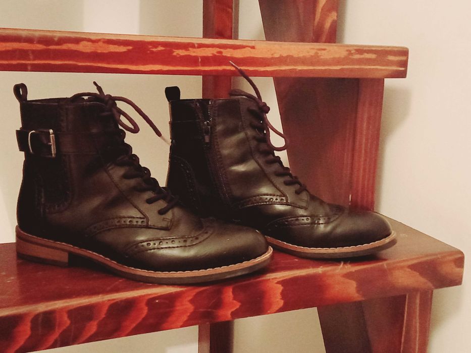 Ghetute noi de dama negre de primăvară