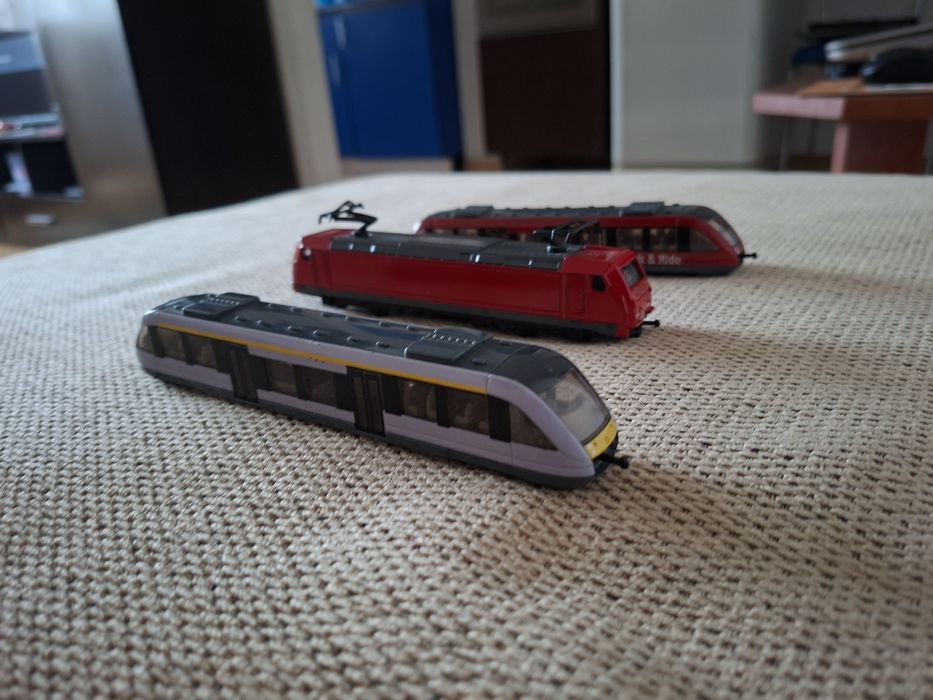 vand 3 machete tren Siku