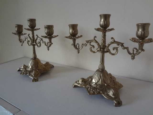 Комплект от 2 бр. бронзови свещника