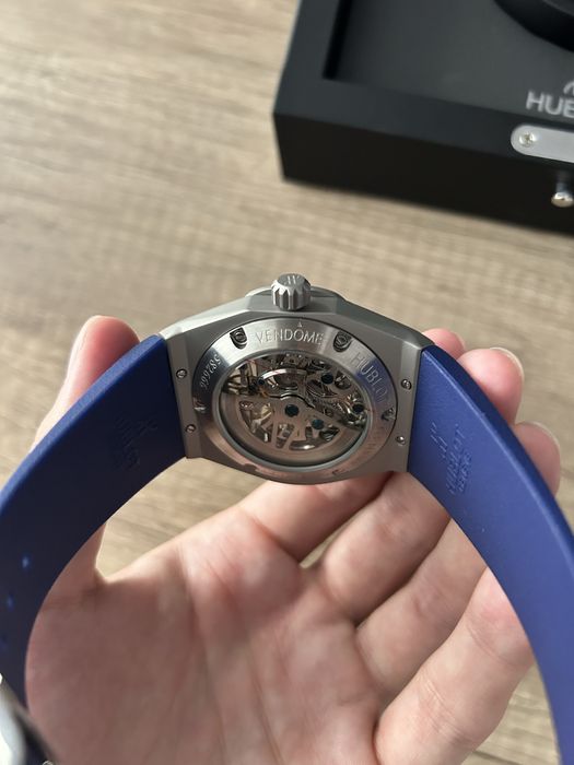 Hublot часы с коробкой