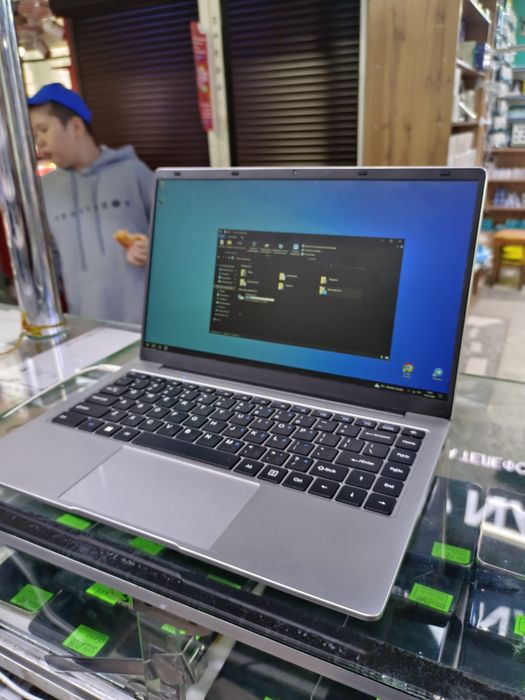 Срочно продам Hydra H13 128 ssd