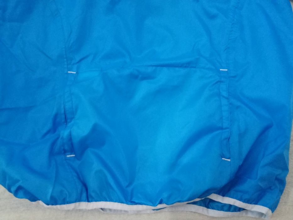 Jacheta/geaca/vesta impermiabila pt drumetii, copii 10-14A.