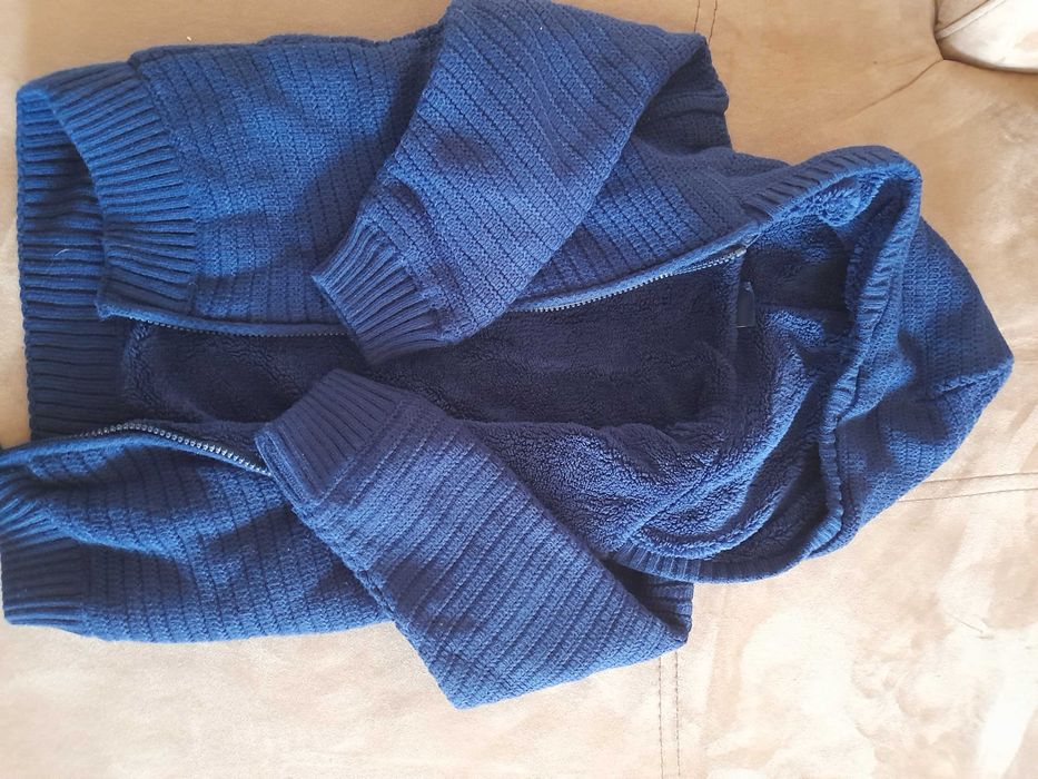 Детска жилетка за  5-6 години