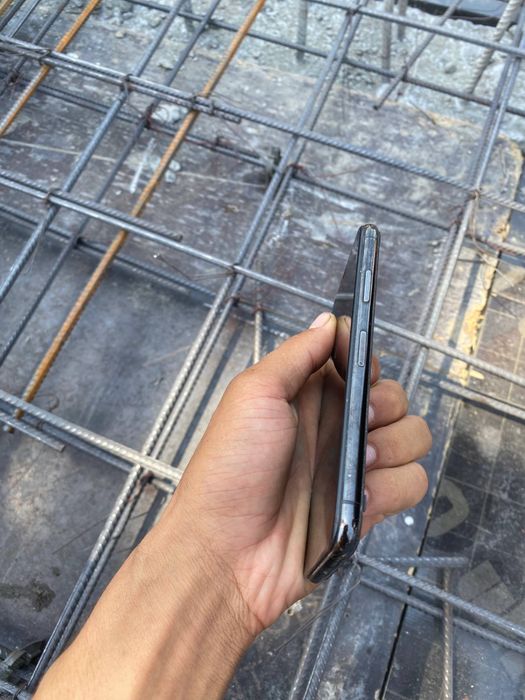 Iphone X 256 xotira 100usuliny batareka