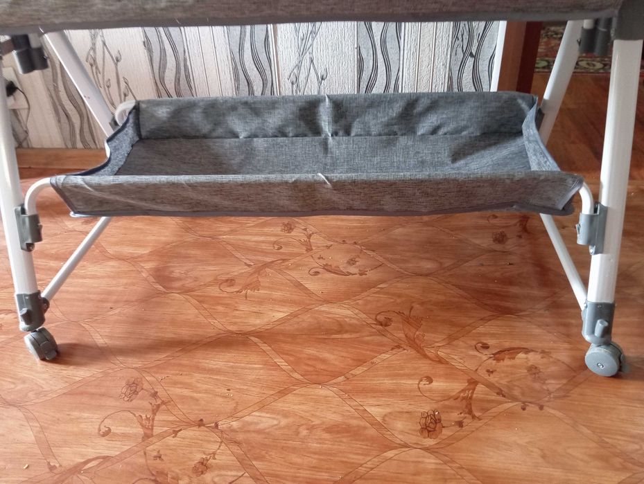 Детская кроватка - люлька