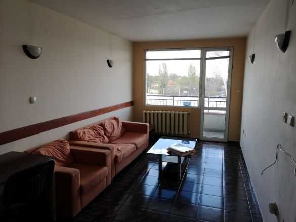 Дава се под наем Двустаен апартамент в София, Център - 60 кв.м за 373.83 € - Снимка #1