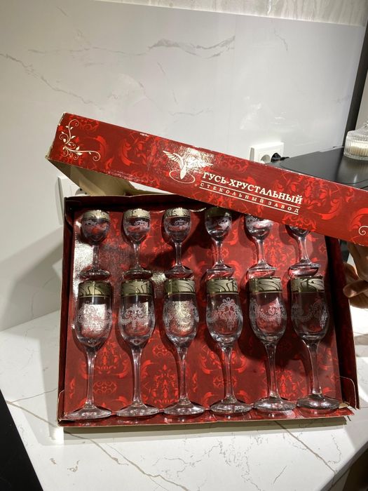 Хрустальный набор, фужер и рюмка