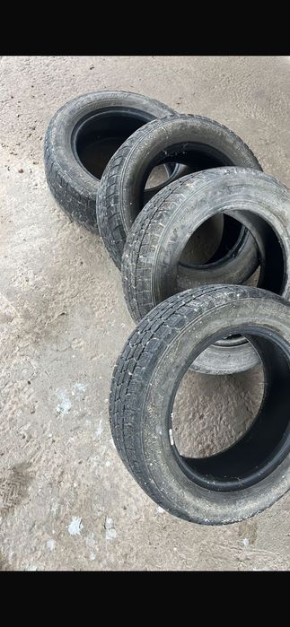 Продам Шины зимние