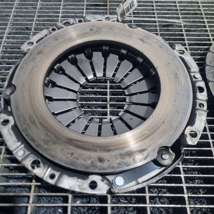 Kit ambreiaj Land Rover Freelander 1 2.0 TD4 1998 - 2006 112CP 1951CC Manuala 5 Trepte ...