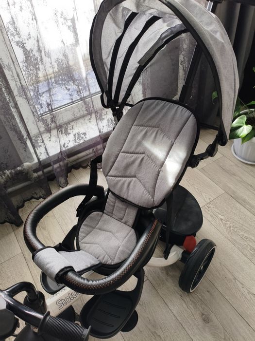 Велосипед-коляска как для девочки так и для мальчика