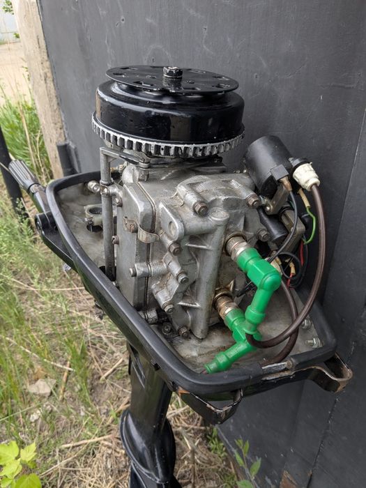 Лодочный мотор Ветерок 12