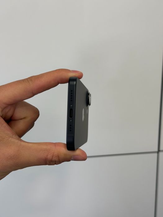 Нов iPhone 16 - 1 цикъл