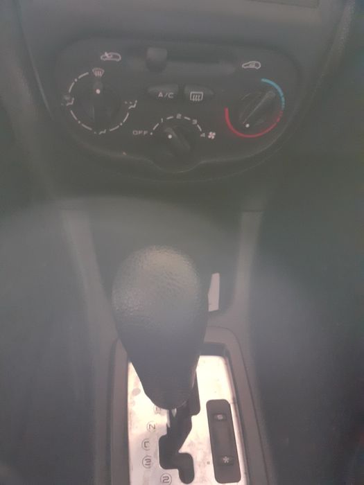 PEUGEOT 206 2003 — imagine 4