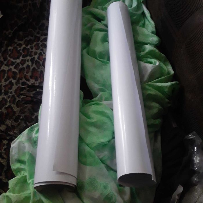 Бумага плотная для упаковок или на окна.