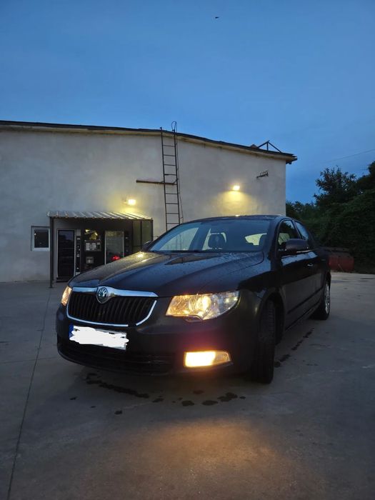 Skoda Superb Skoda Superb 2, 2013, 1.6 TDI, non facelift, 317 000KM, 5000€