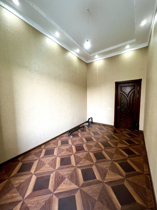 Продается (сотилади) 4х кв по ул. Узбекистанская в новостройке