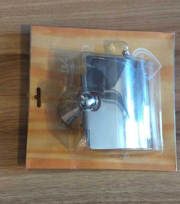 Аксесоари за баня/тоалетна сапунерка, четка, закачалка