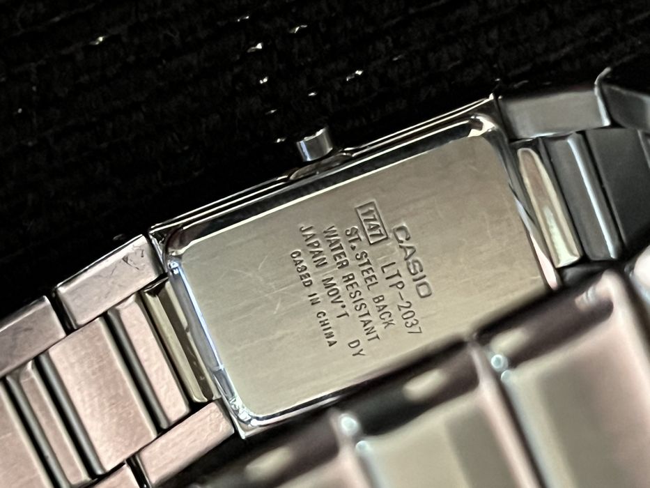 Дамски часовник Casio