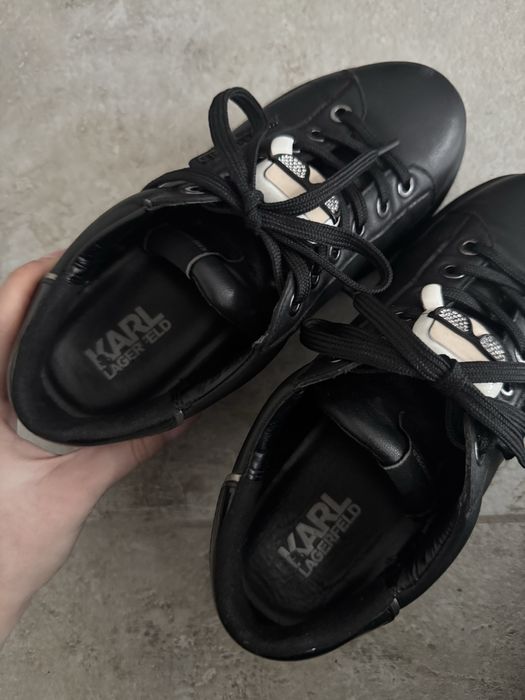 Adidasi Karl Lagerfeld  Negri cu Insigne